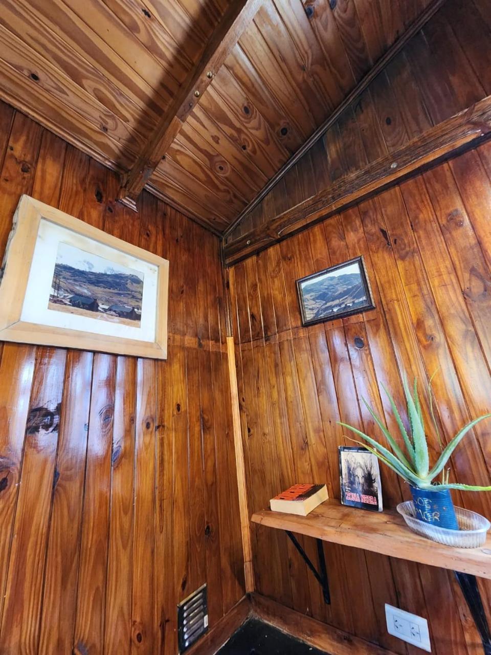 Hostel Cerro Torres El Chalten Exterior photo